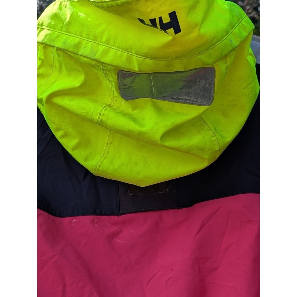 Helly Hansen Sailing Jacket Womens Black Pink Neon SOLAS Hi-Vis Rain Boat 30293 - Picture 14 of 16